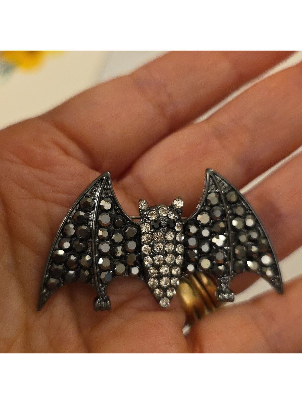 Rare Bat Brooch Covered In Simulated GEMS - Picture 4 of 4
